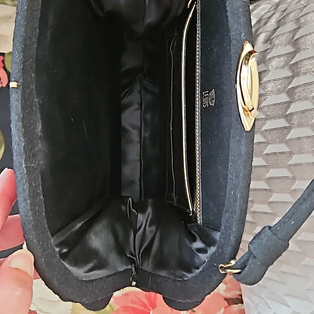 Vintage Crown Lewis Handbag - Picture 10 of 14